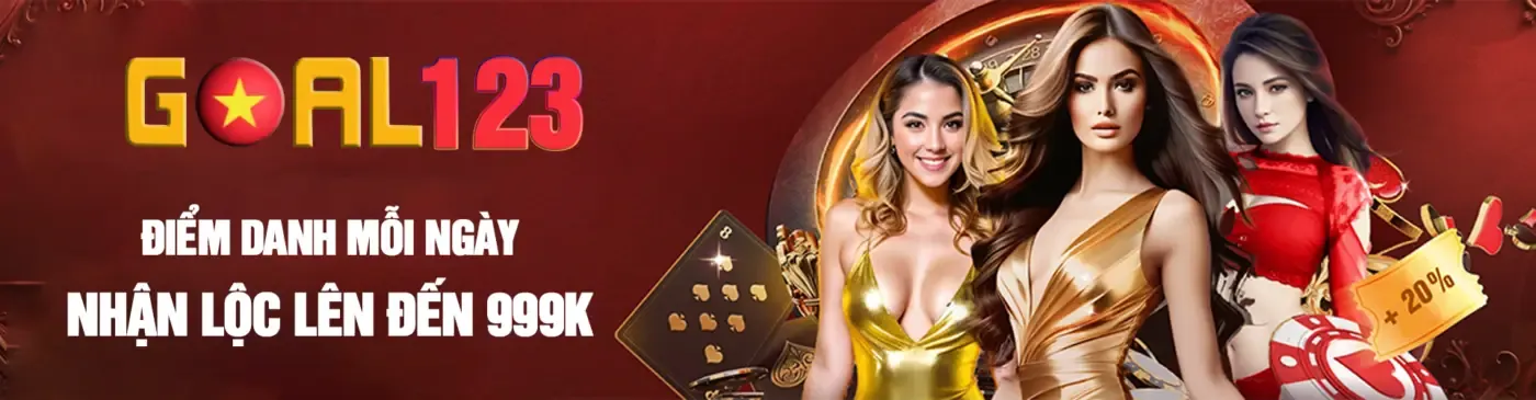 Bàn Baccarat với chip thắng cuộc và biểu đồ chiến lược